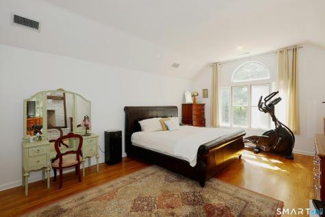 123A Peaceable Street Redding CT 06896