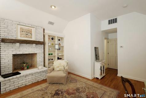 123A Peaceable Street Redding CT 06896