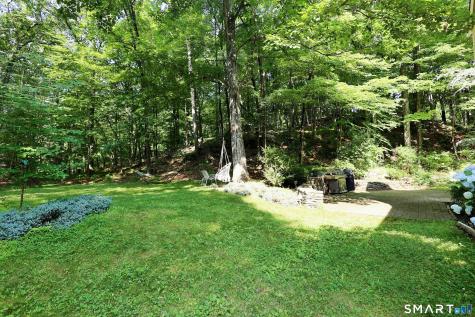 123A Peaceable Street Redding CT 06896