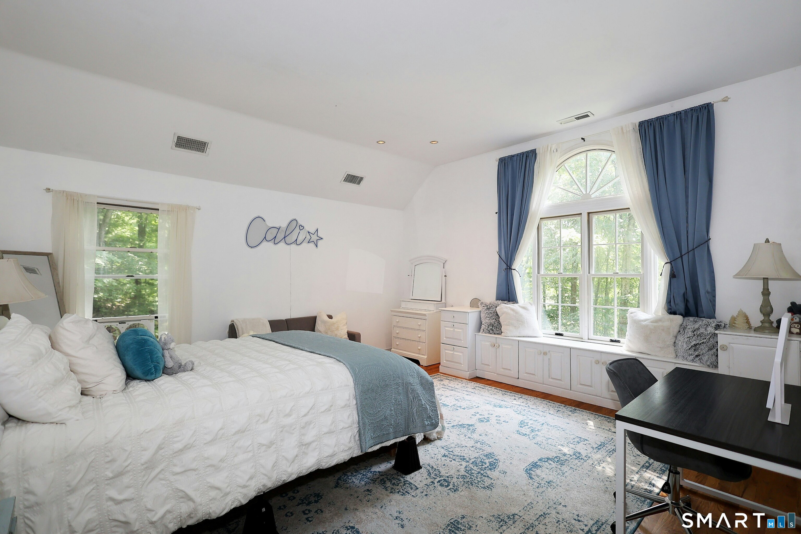 123A Peaceable Street Redding CT 06896