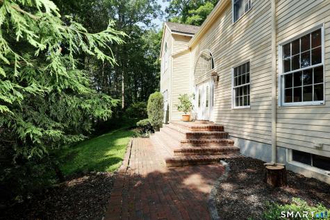 123A Peaceable Street Redding CT 06896