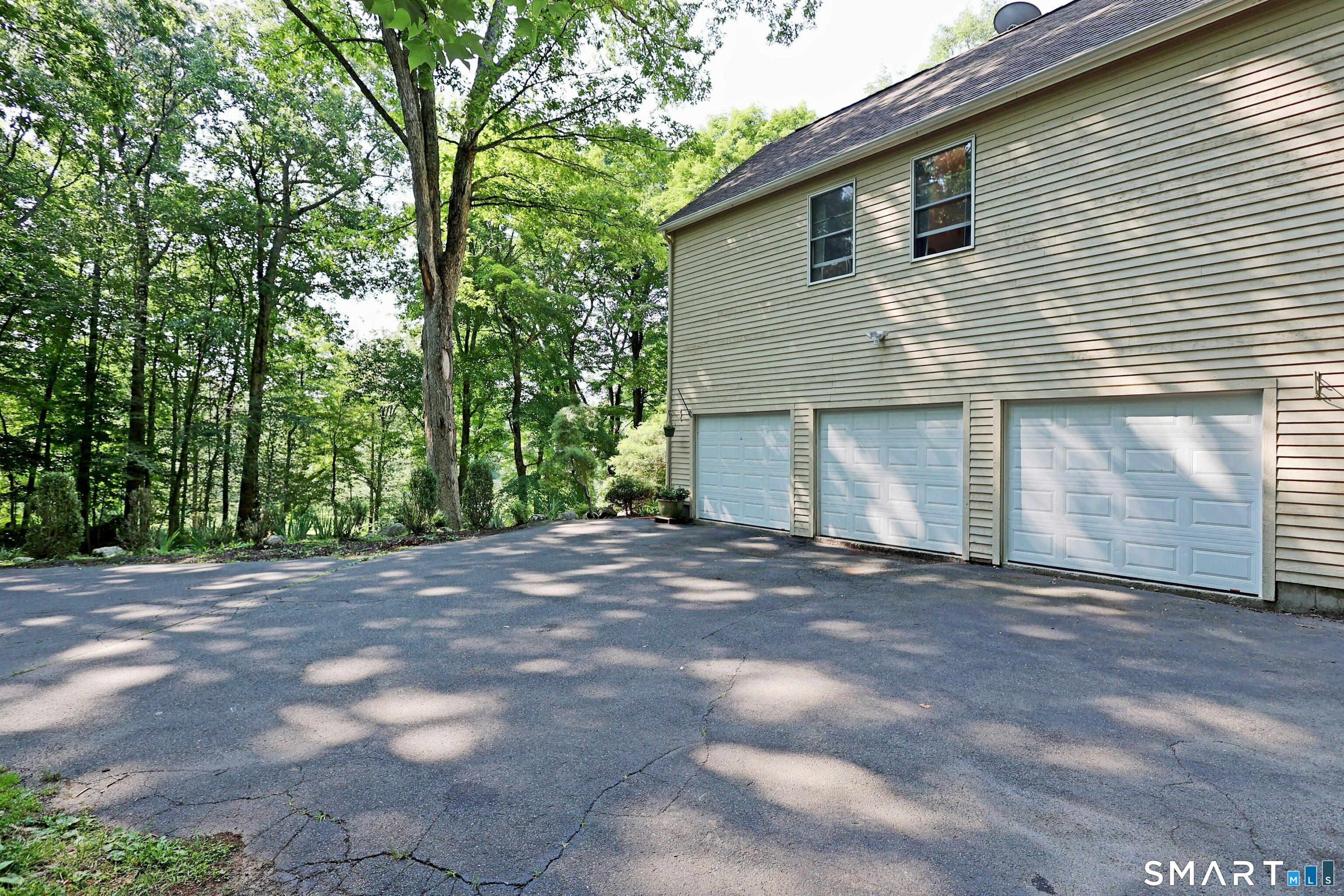 123A Peaceable Street Redding CT 06896