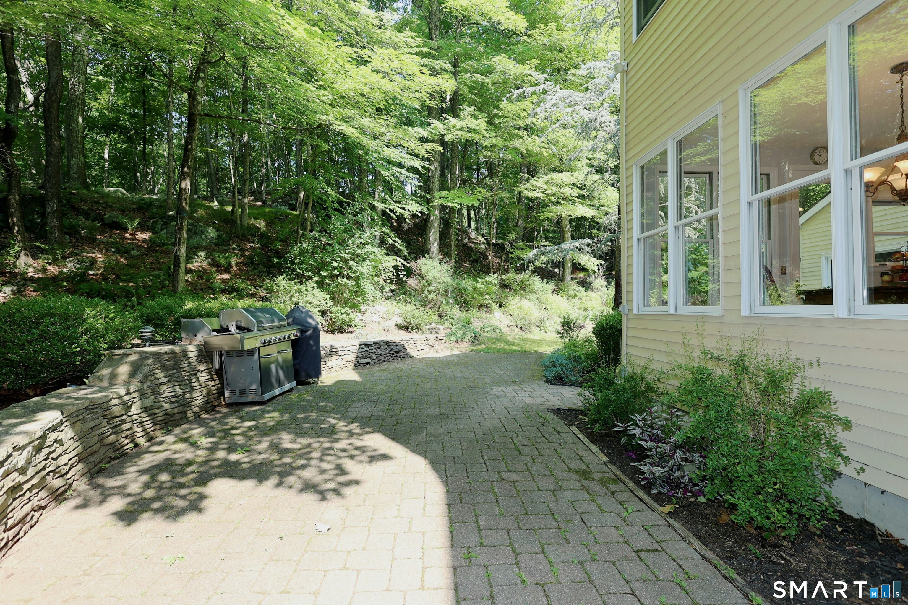 123A Peaceable Street Redding CT 06896