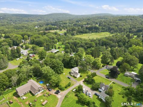 137 Parmelee Hill Road Durham CT 06422