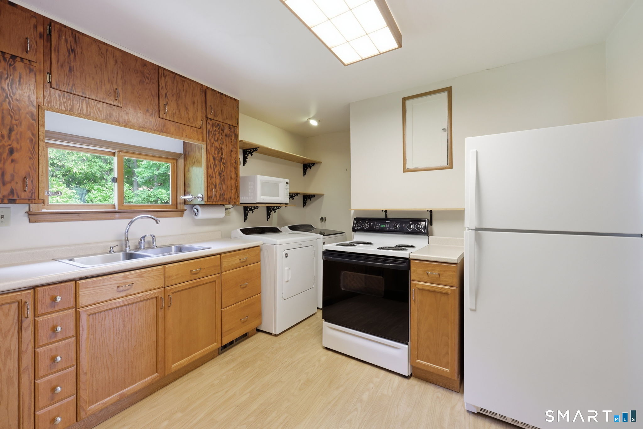 137 Parmelee Hill Road Durham CT 06422