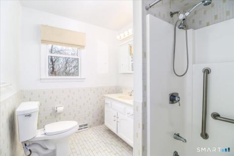 135 Parsonage Hill Road North Branford CT 06472