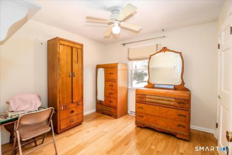 135 Parsonage Hill Road North Branford CT 06472