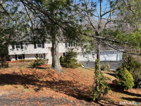 135 Parsonage Hill Road North Branford CT 06472