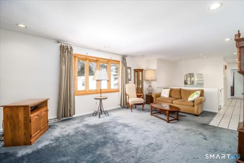 135 Parsonage Hill Road North Branford CT 06472