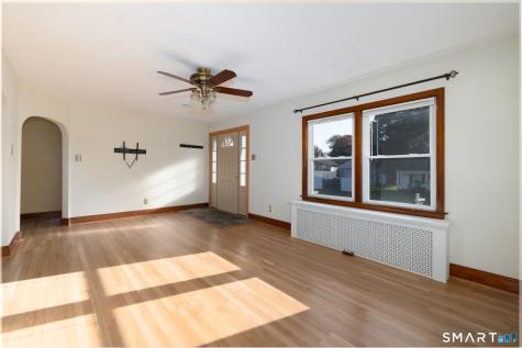 27 Kodak Street Waterbury CT 06704