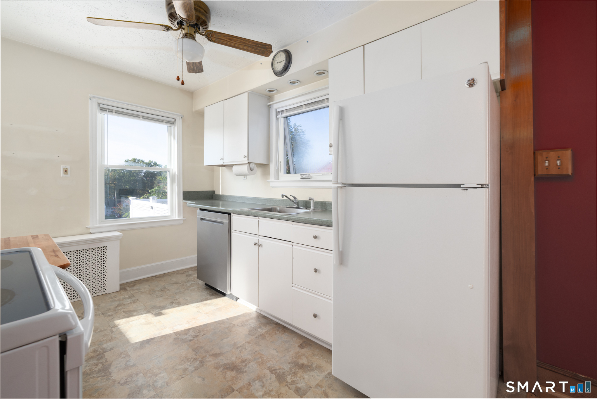 27 Kodak Street Waterbury CT 06704