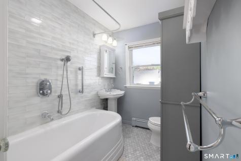 27 Kodak Street Waterbury CT 06704