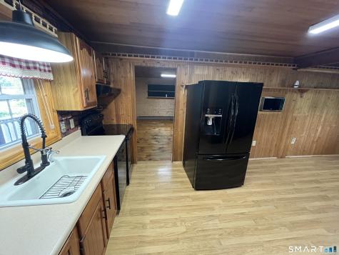 303 Somers Road Ellington CT 06029