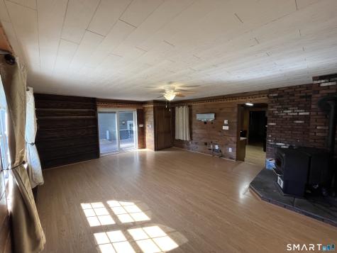 303 Somers Road Ellington CT 06029