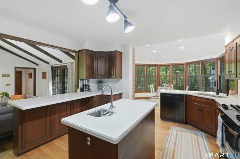 93 Maillet Lane New Hartford CT 06057