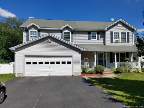18 Fairfield Court Naugatuck CT 06770