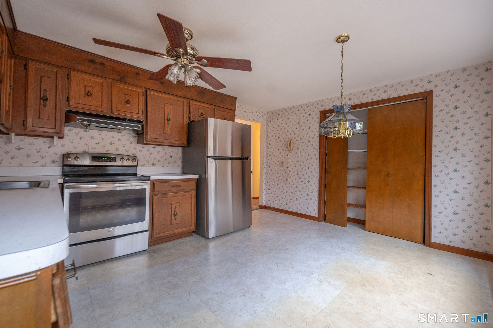 15 Stepping Stone Lane Madison CT 06443