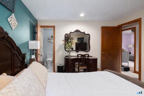 306 Wintergreen Avenue Hamden CT 06514
