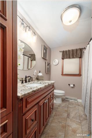 306 Wintergreen Avenue Hamden CT 06514