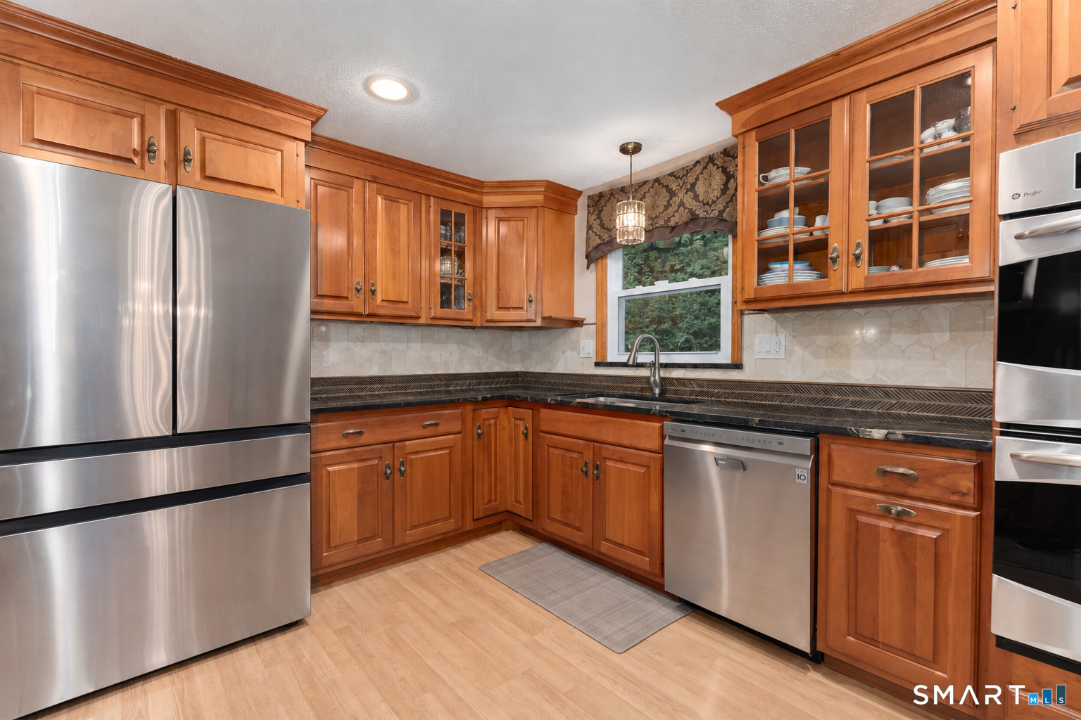 306 Wintergreen Avenue Hamden CT 06514