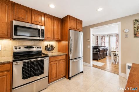 269 Wakelee Avenue Stratford CT 06614