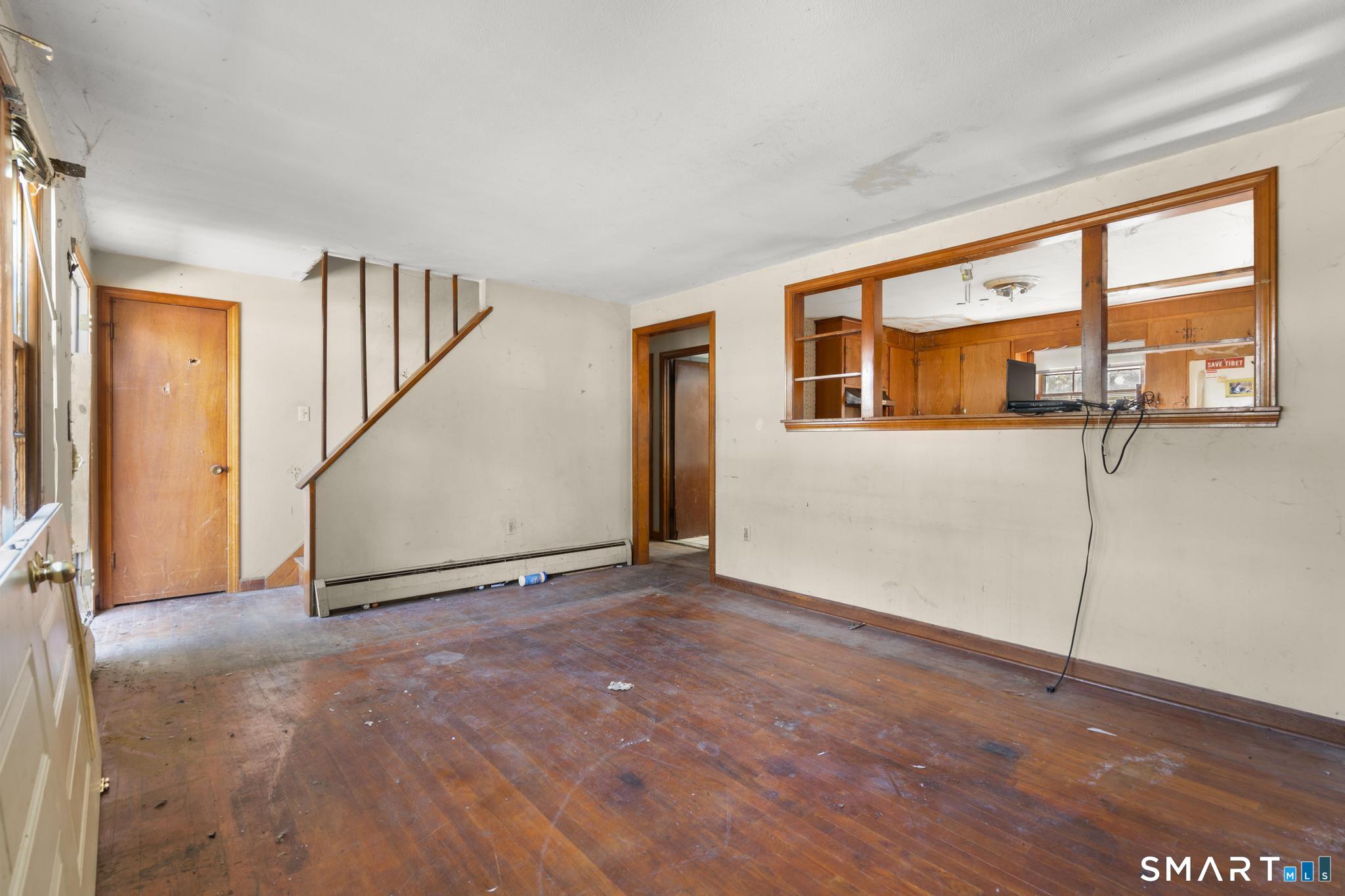 63 Glendale Road Montville CT 06370