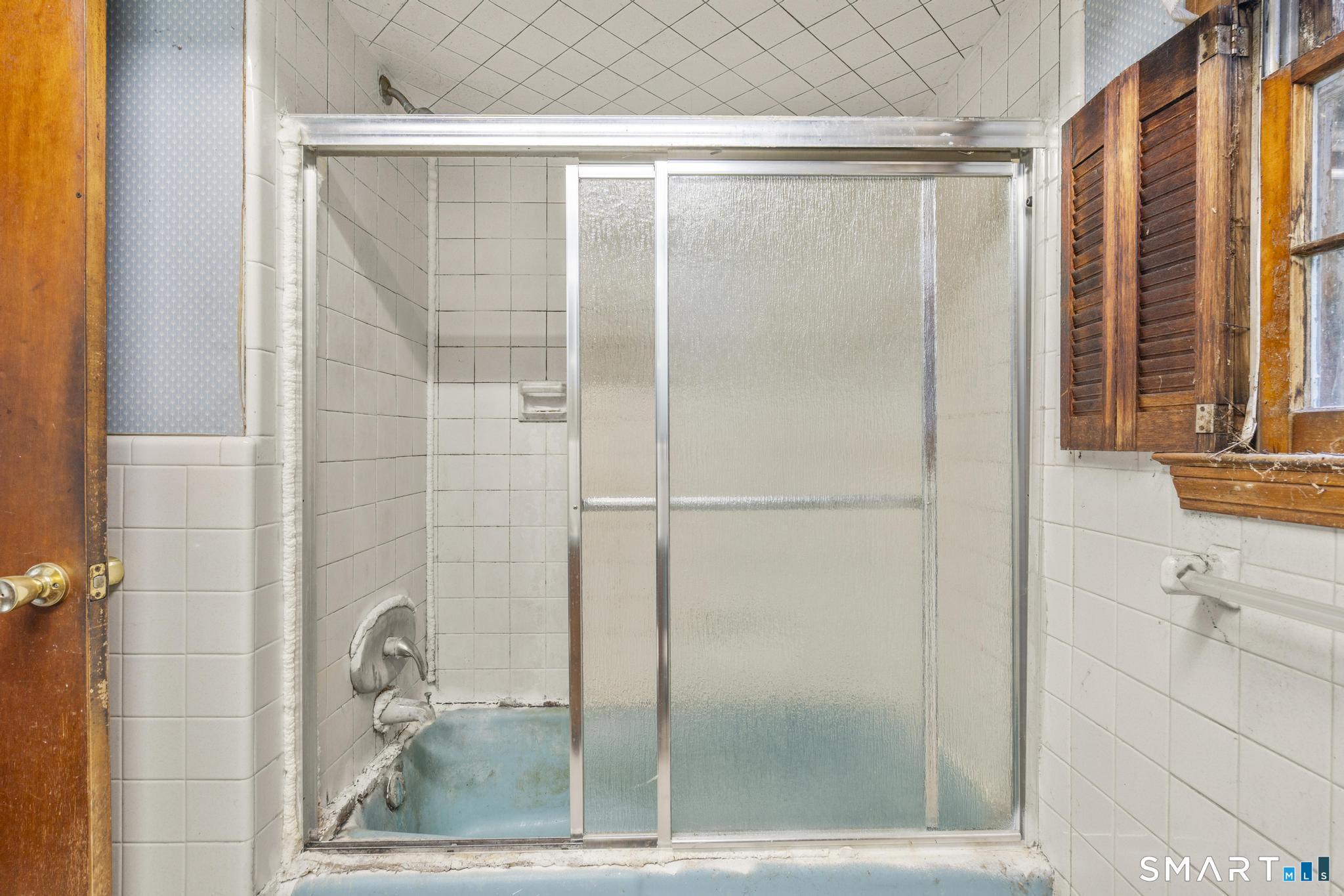 63 Glendale Road Montville CT 06370