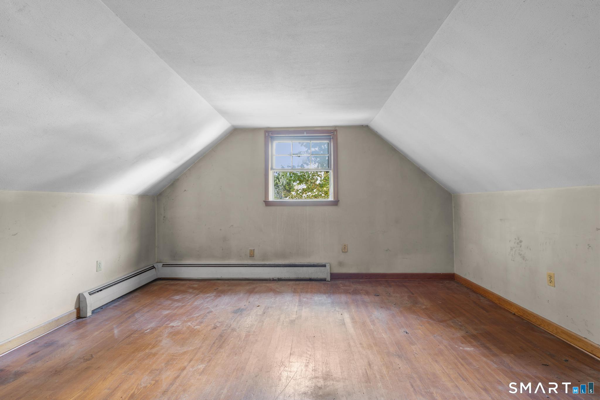 63 Glendale Road Montville CT 06370