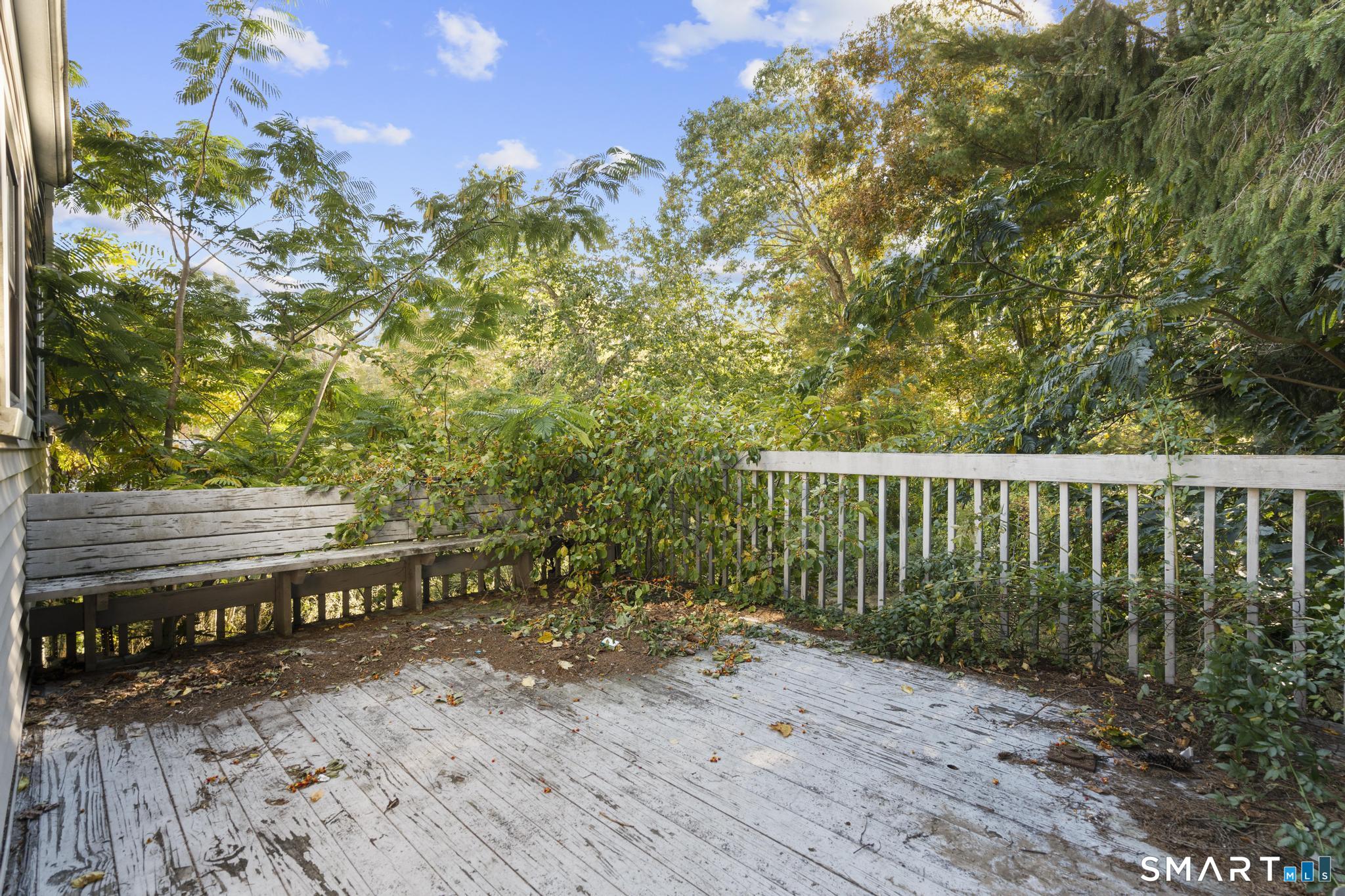 63 Glendale Road Montville CT 06370