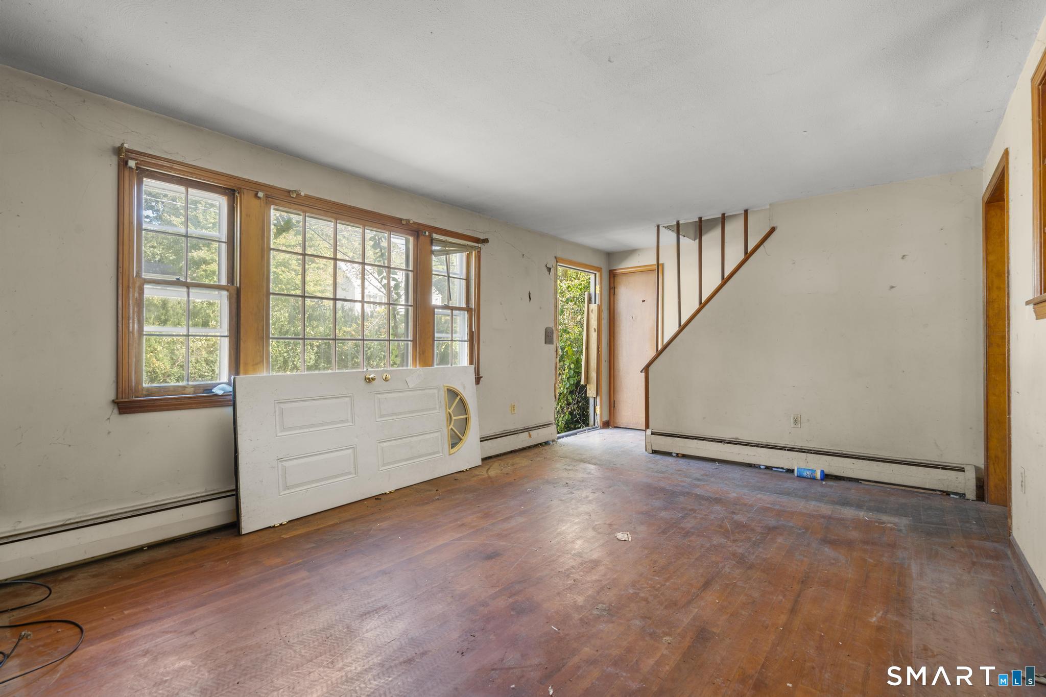 63 Glendale Road Montville CT 06370