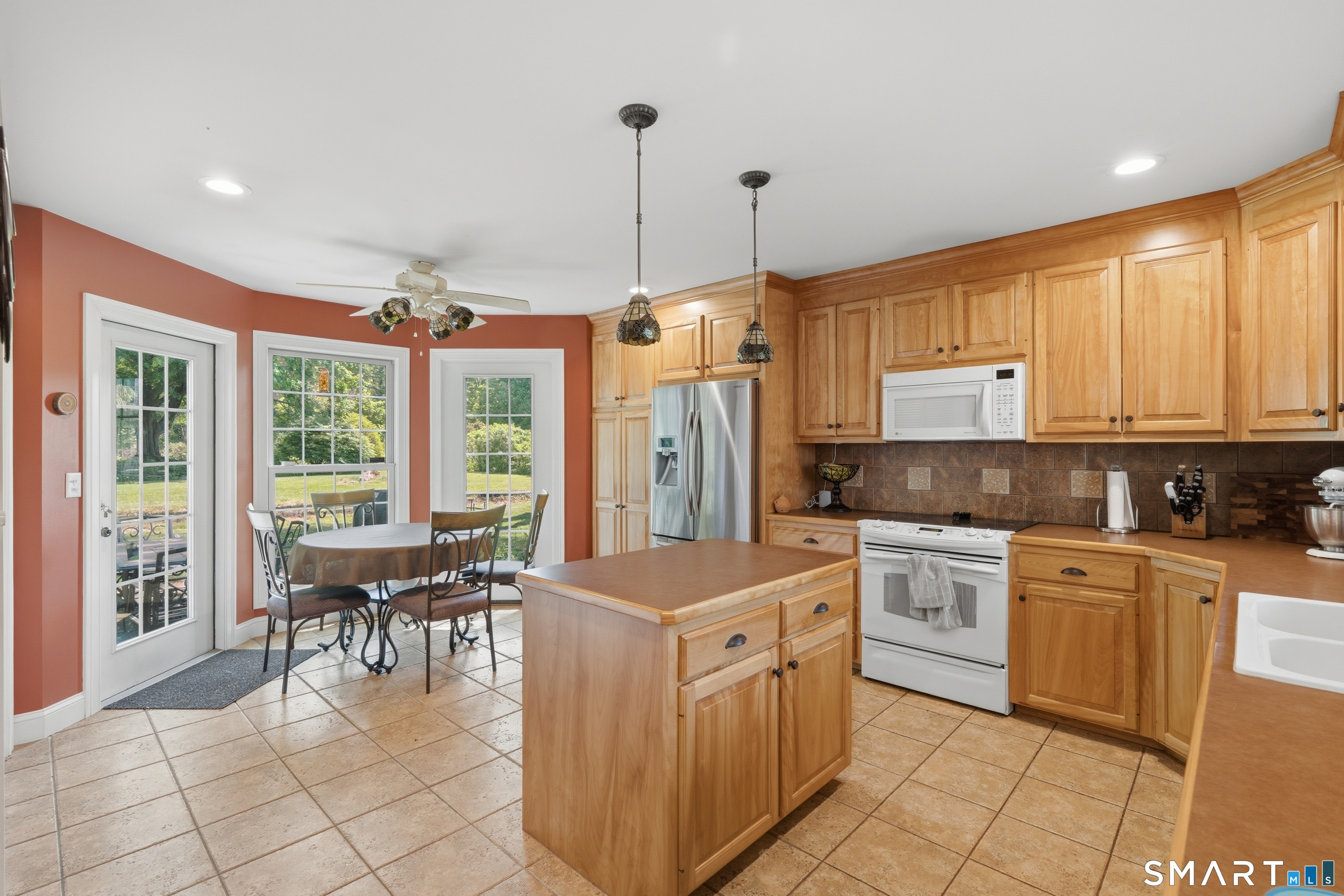 48 Case Road Burlington CT 06013