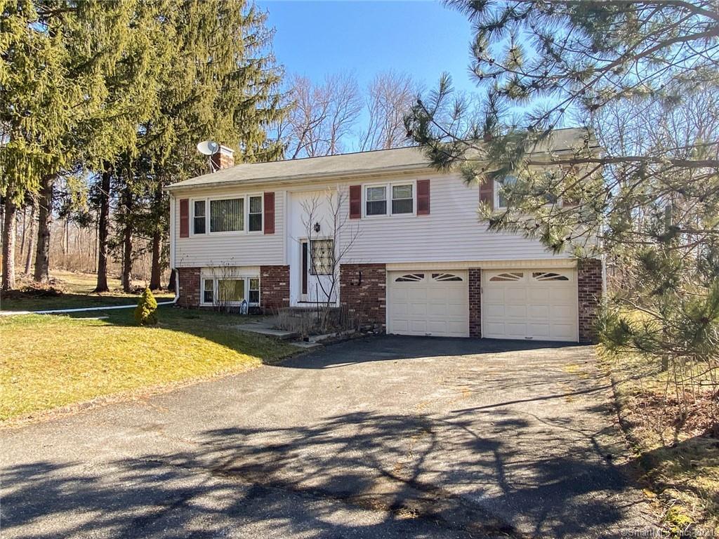 21 Valley Stream Drive Danbury CT 06811