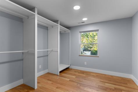 123 Exeter Street Bridgeport CT 06606