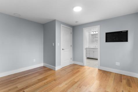 123 Exeter Street Bridgeport CT 06606