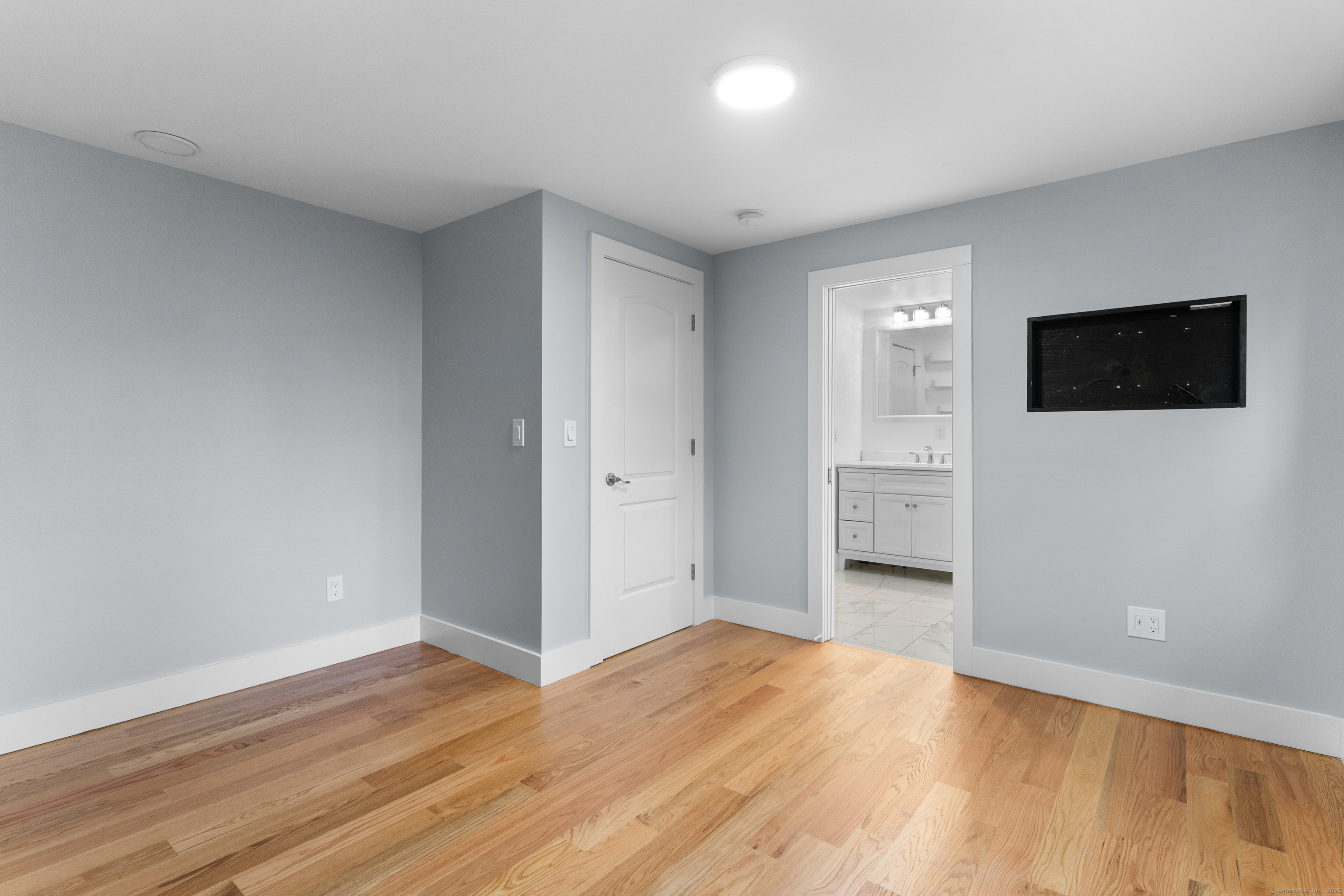 123 Exeter Street Bridgeport CT 06606