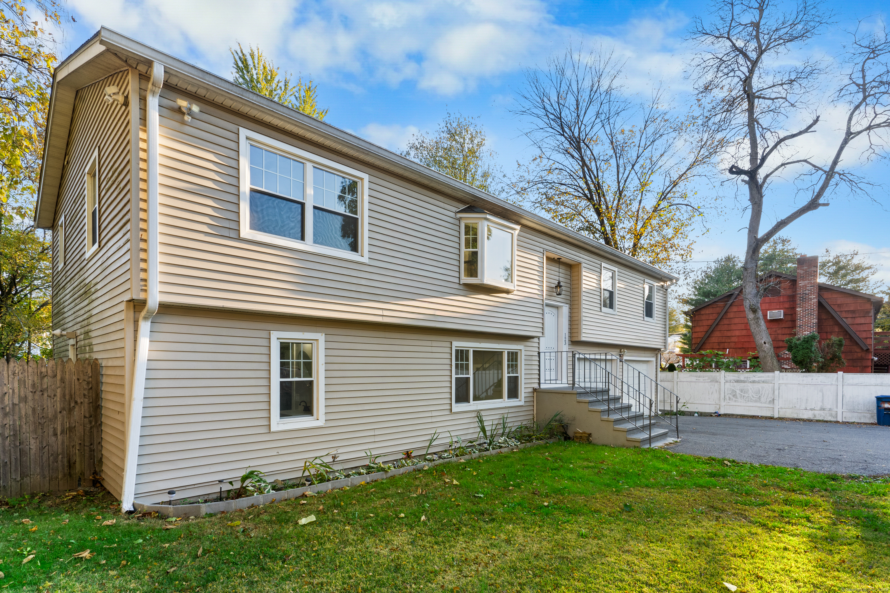 123 Exeter Street Bridgeport CT 06606