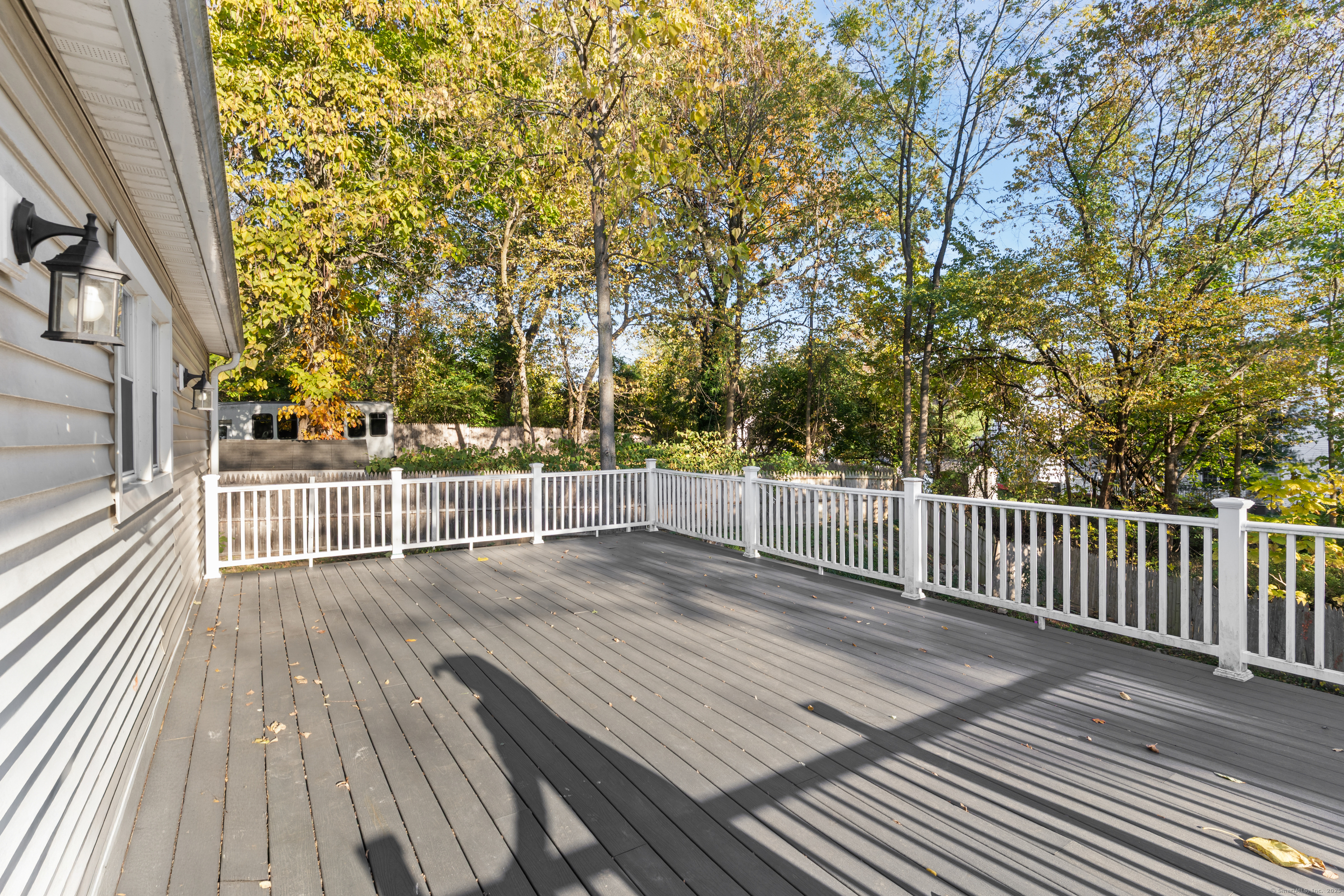 123 Exeter Street Bridgeport CT 06606