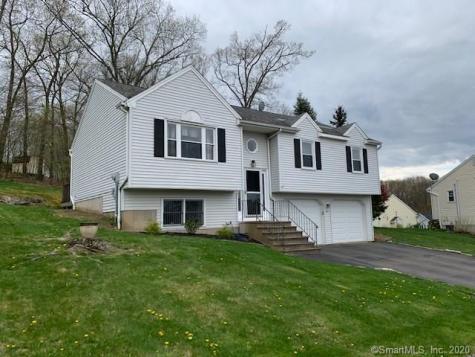241 Kendall Circle Waterbury CT 06708