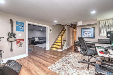 37 Deer Park Road Simsbury CT 06089