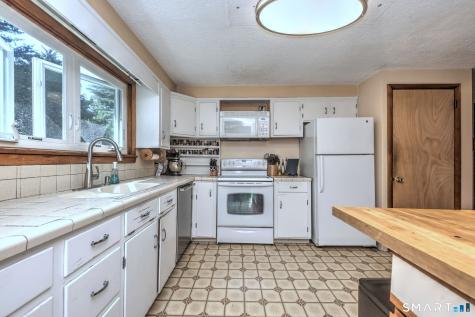 37 Deer Park Road Simsbury CT 06089