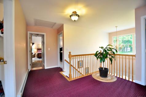 18 Bayberry Lane New Milford CT 06776