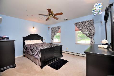 18 Bayberry Lane New Milford CT 06776