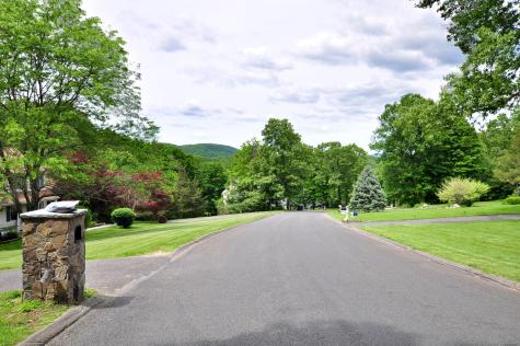18 Bayberry Lane New Milford CT 06776