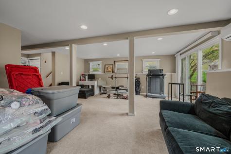 20 Willow Lane Ledyard CT 06339