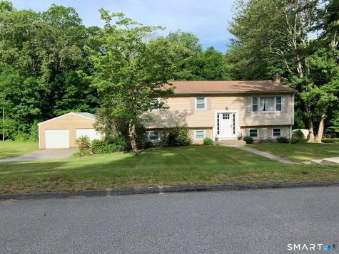 20 Willow Lane Ledyard CT 06339