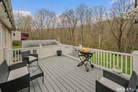 20 Willow Lane Ledyard CT 06339