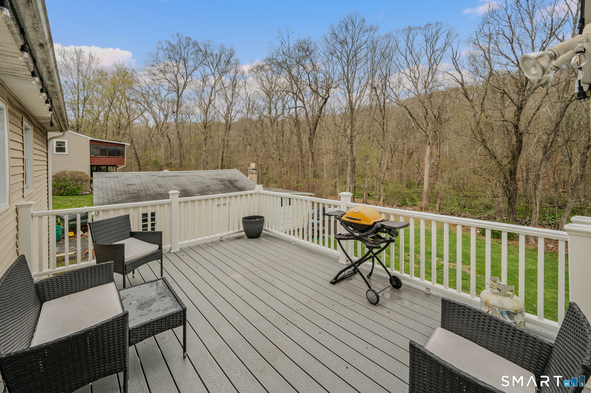 20 Willow Lane Ledyard CT 06339