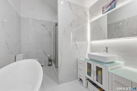 16 Raquel Drive Danbury CT 06811