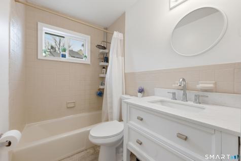16 Raquel Drive Danbury CT 06811