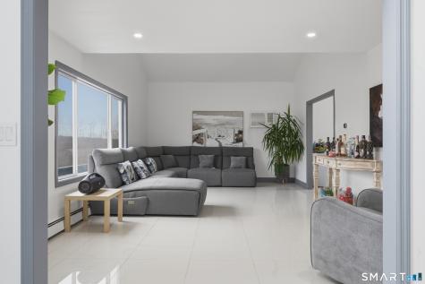 16 Raquel Drive Danbury CT 06811